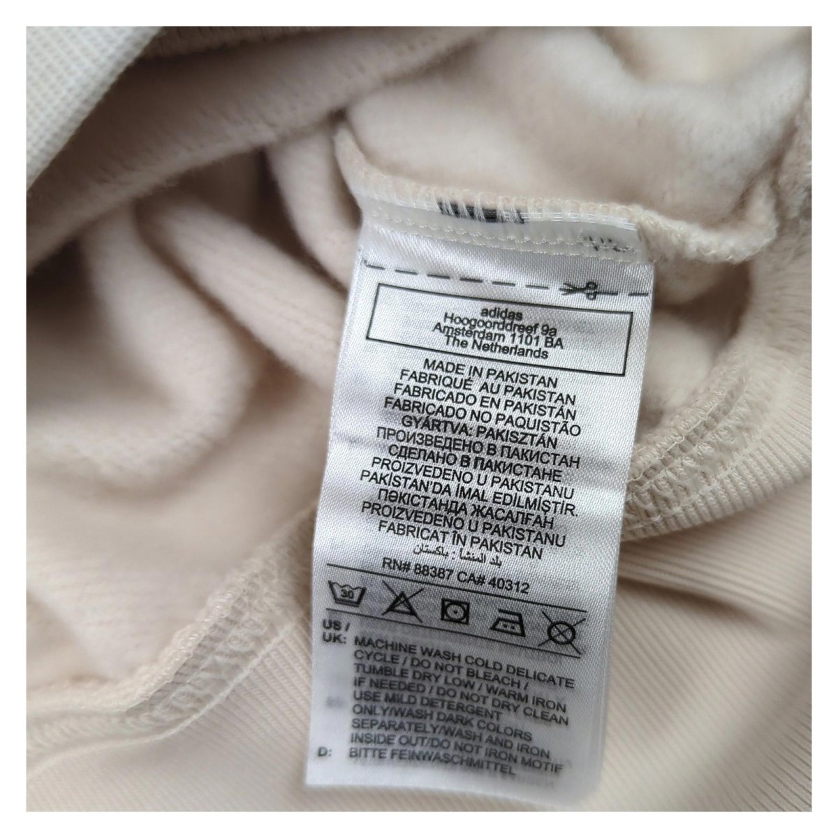 adidas Adidas Womens Small Cream Cropped Sweatshirt Long Sleeve Top | Excellent Sweater & Hoodie RewearableUK