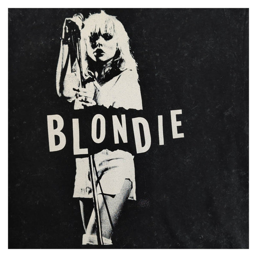 Blondie Debbie Harry 2023 T-Shirt M Black Acid Wash Official Band Tee – product photo 2 | RewearableUK