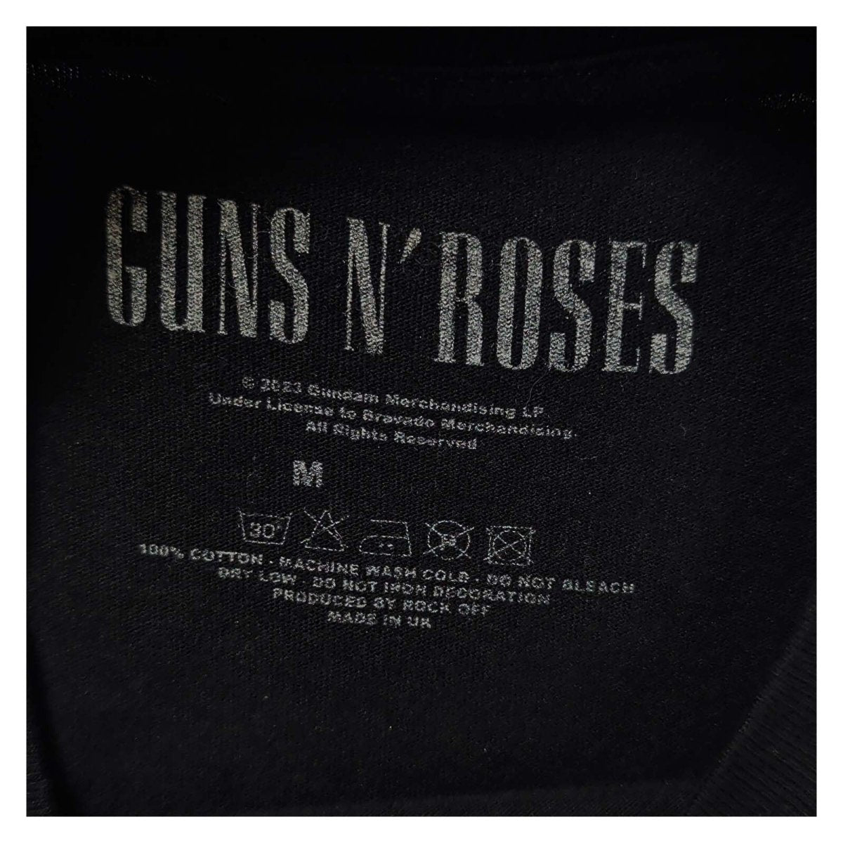 Guns N' Roses Classic Bullet Logo Women's T-Shirt M Black – Music T-Shirt product photo 3 | RewearableUK