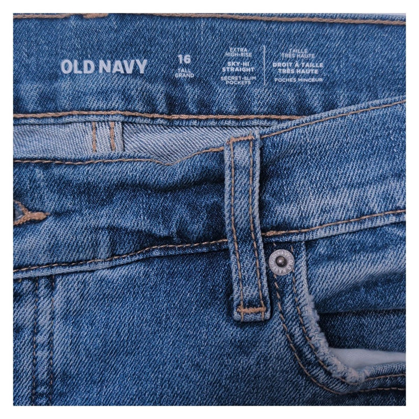 Old Navy Women's Sky-Hi Straight Jeans Size 16 Tall Blue High Rise Distressed – product photo 7 | RewearableUK