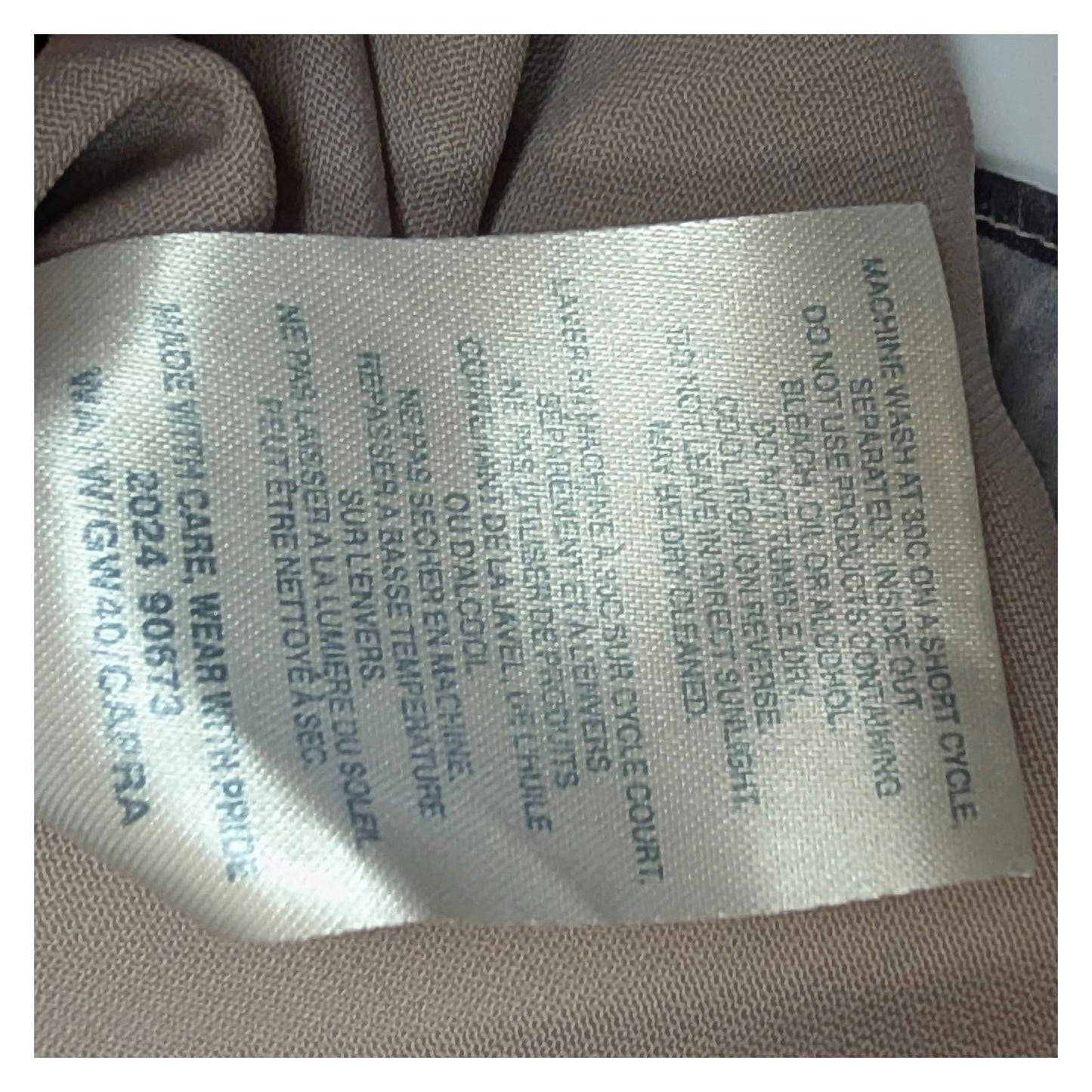 Ted Baker Capra Butterfly Print Top Size 2 UK 10 Nude Pink Flutter Sleeve Blouse by Ted Baker – | RewearableUK