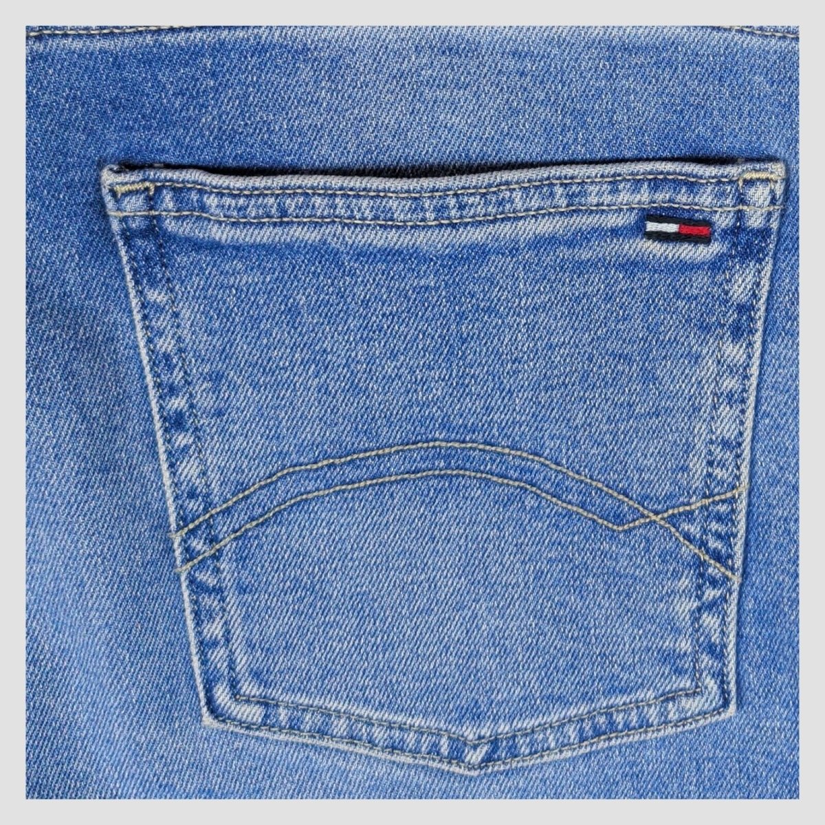 tommy jeans womens blue izzy high rise slim cropped stretch denim jeans w26 l30 by Tommy Hilfiger – JEANS | RewearableUK