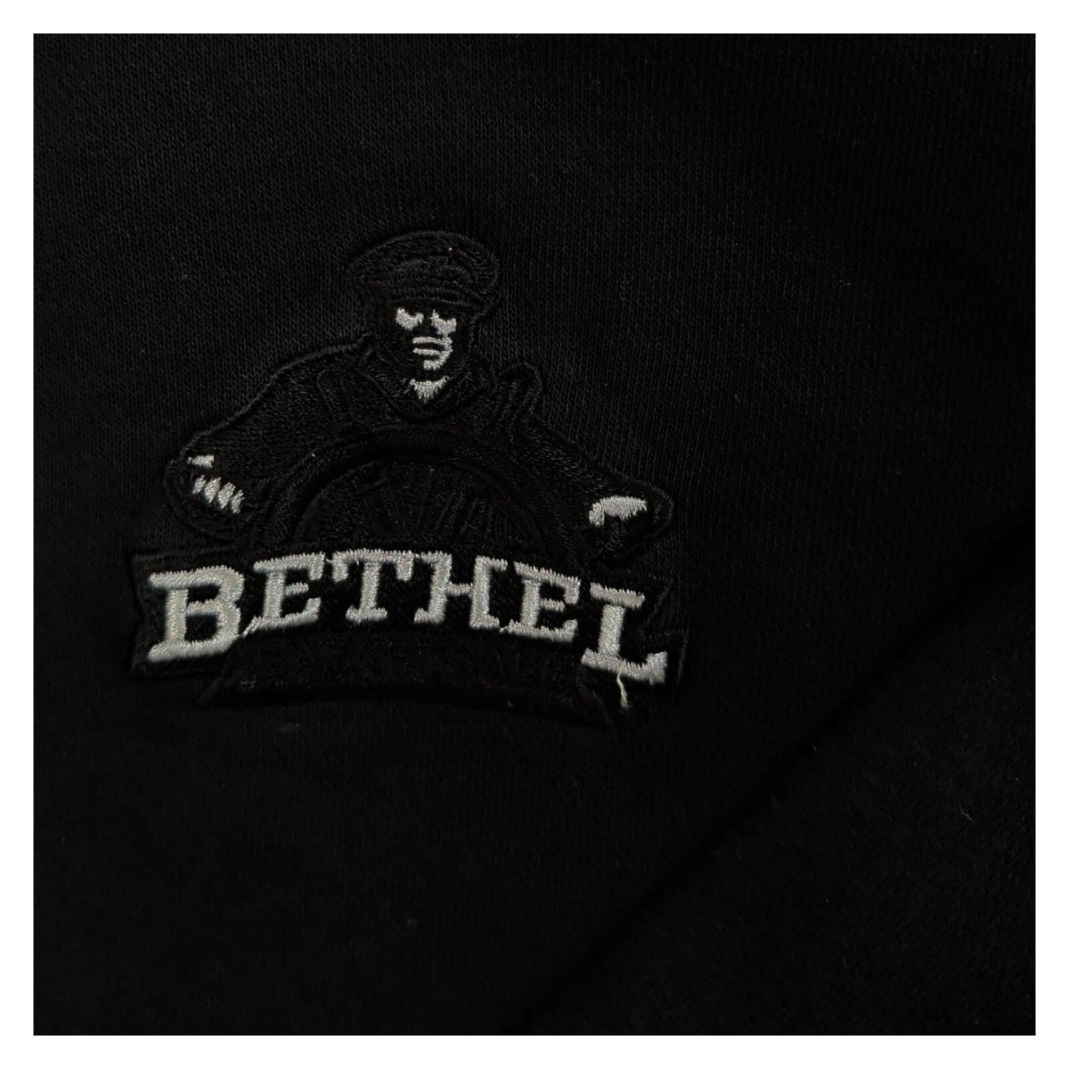 Adidas Bethel College Hoodie Black Pullover Sleeve Logo Size xl – product photo 2 | RewearableUK