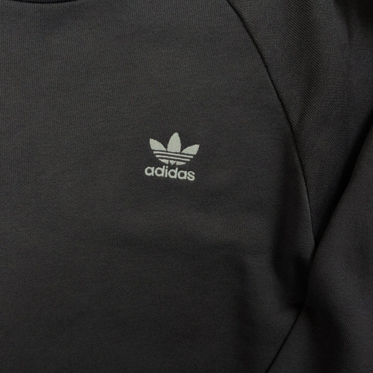 adidas Originals Men's Trefoil Sweatshirt M Dark Grey – product photo 2 | RewearableUK
