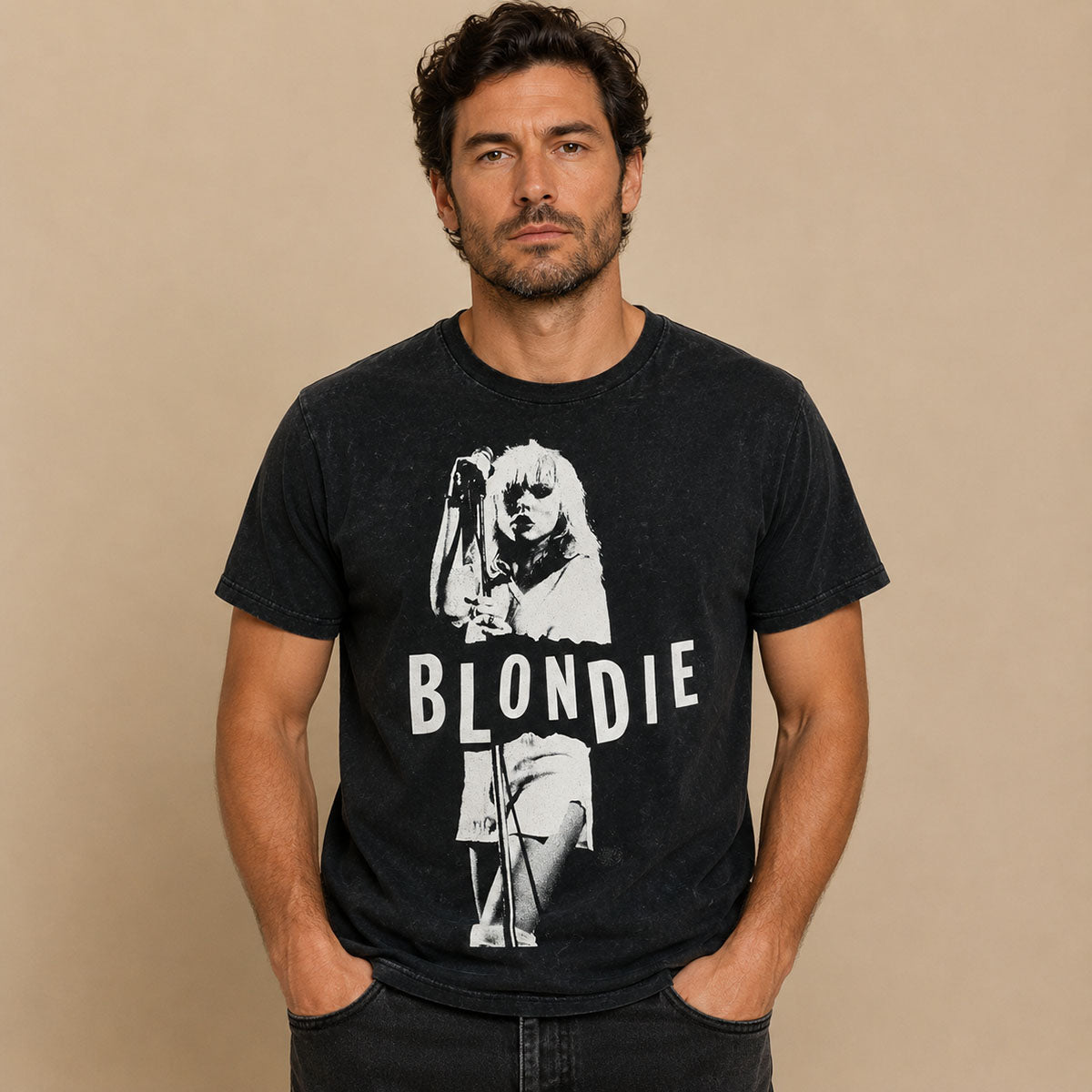 Blondie Debbie Harry 2023 T-Shirt M Black Acid-Wash Official Band Tee – Music T-Shirt product photo 1 | RewearableUK