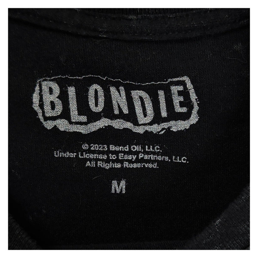 Blondie Debbie Harry 2023 T-Shirt M Black Acid Wash Official Band Tee – product photo 3 | RewearableUK
