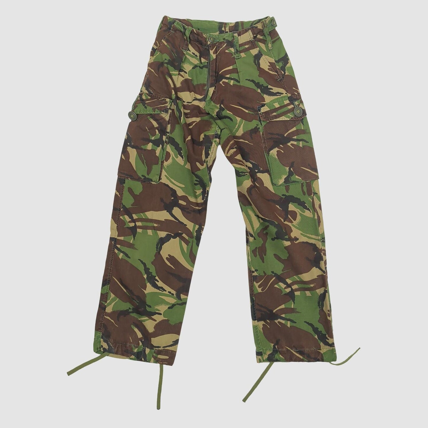 British Army DPM Combat Trousers Woodland Camo Cargo Pants 28W 28L by RewearableUK – MILITARY | RewearableUK