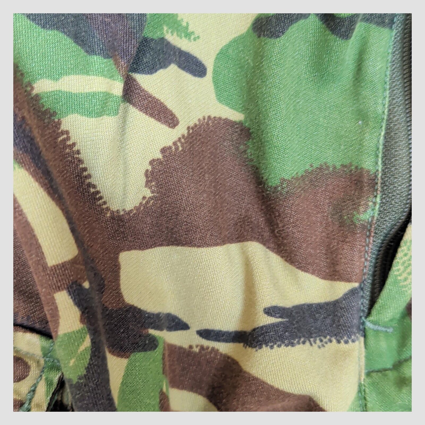 British Army DPM Combat Trousers Woodland Camo Cargo Pants 28W 28L by RewearableUK – MILITARY | RewearableUK