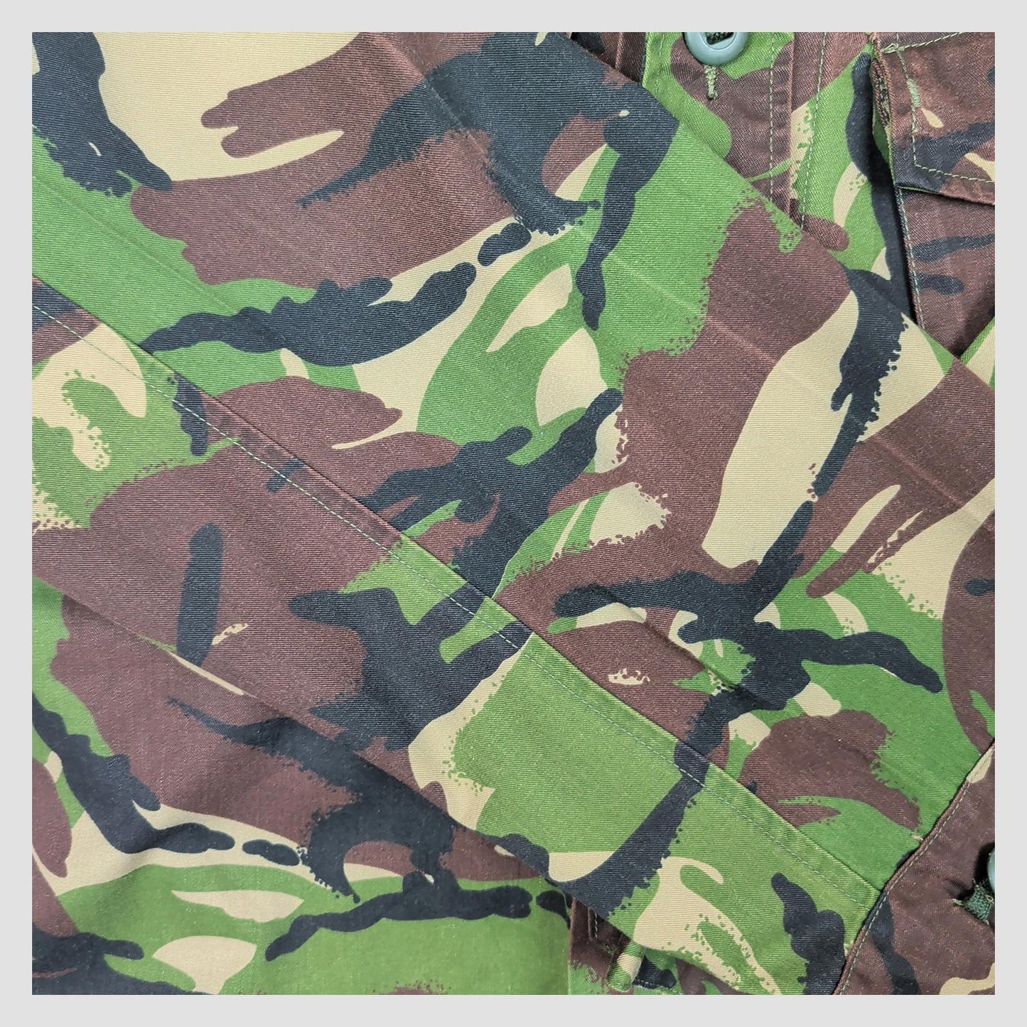 British Army Woodland DPM Lightweight Combat Jacket 170/112 Union Flag by RewearableUK – | RewearableUK