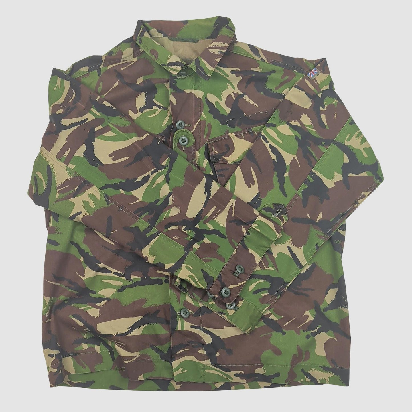 British Army Woodland DPM Lightweight Combat Jacket 170/112 Union Flag by RewearableUK – | RewearableUK