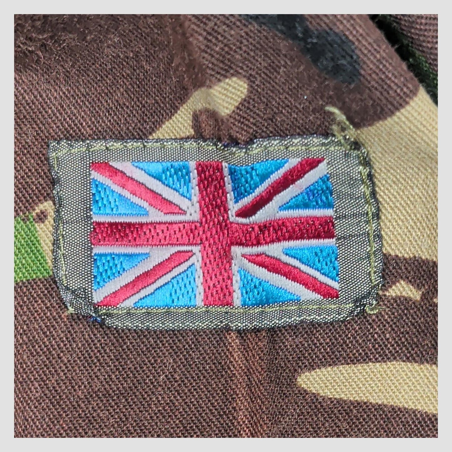 British Army Woodland DPM Lightweight Combat Jacket 170/112 Union Flag by RewearableUK – | RewearableUK