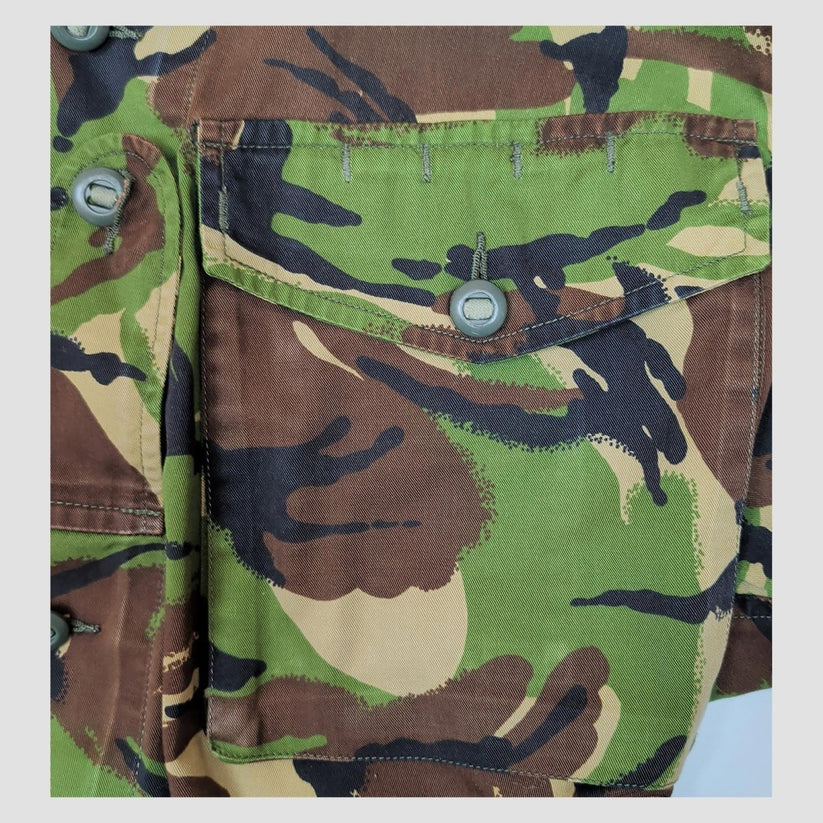 British Army Woodland DPM Lightweight Combat Jacket Union Flag 180/96 Large by military surplus – | RewearableUK