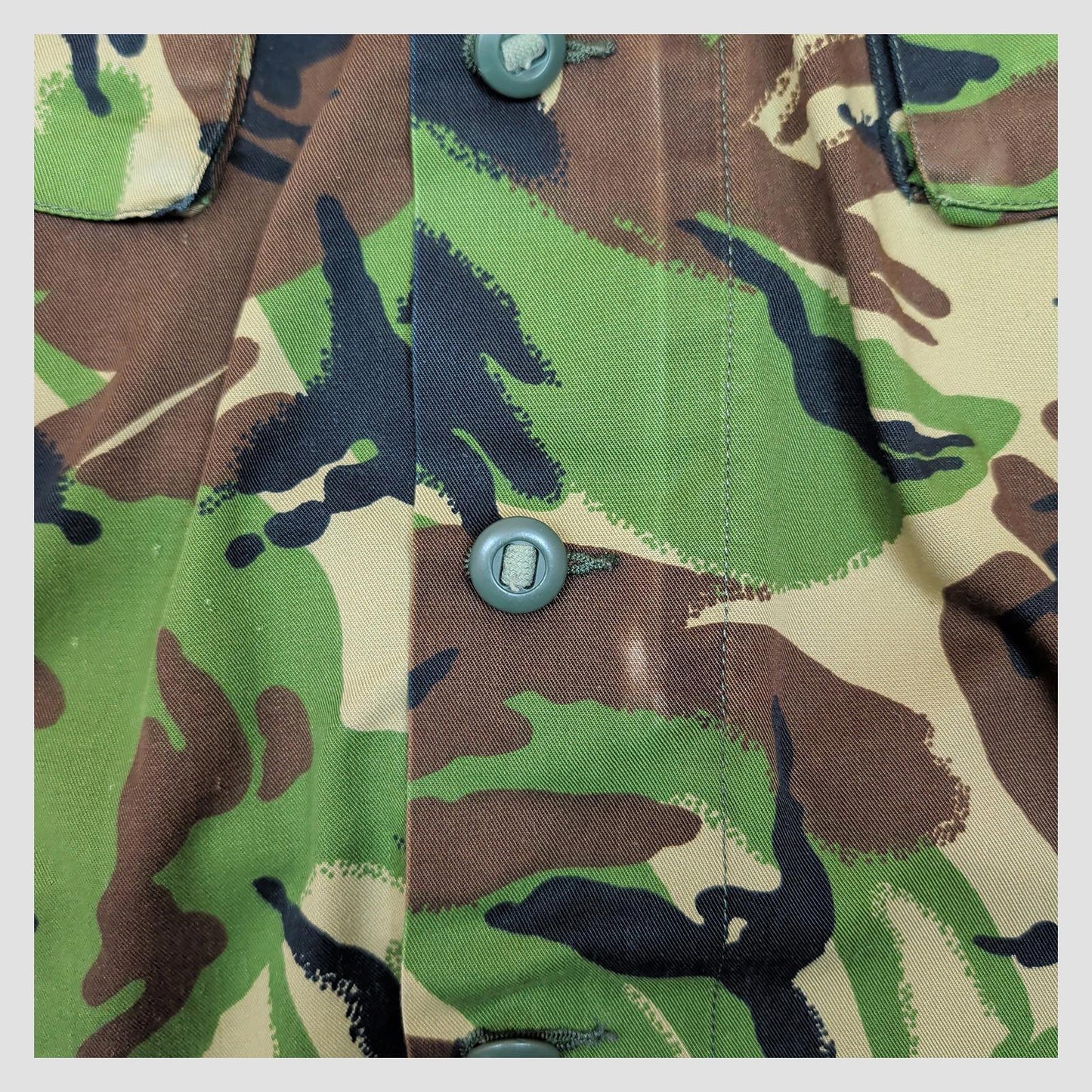 British Army Woodland DPM Lightweight Combat Jacket Union Flag 180/96 Large by military surplus – | RewearableUK