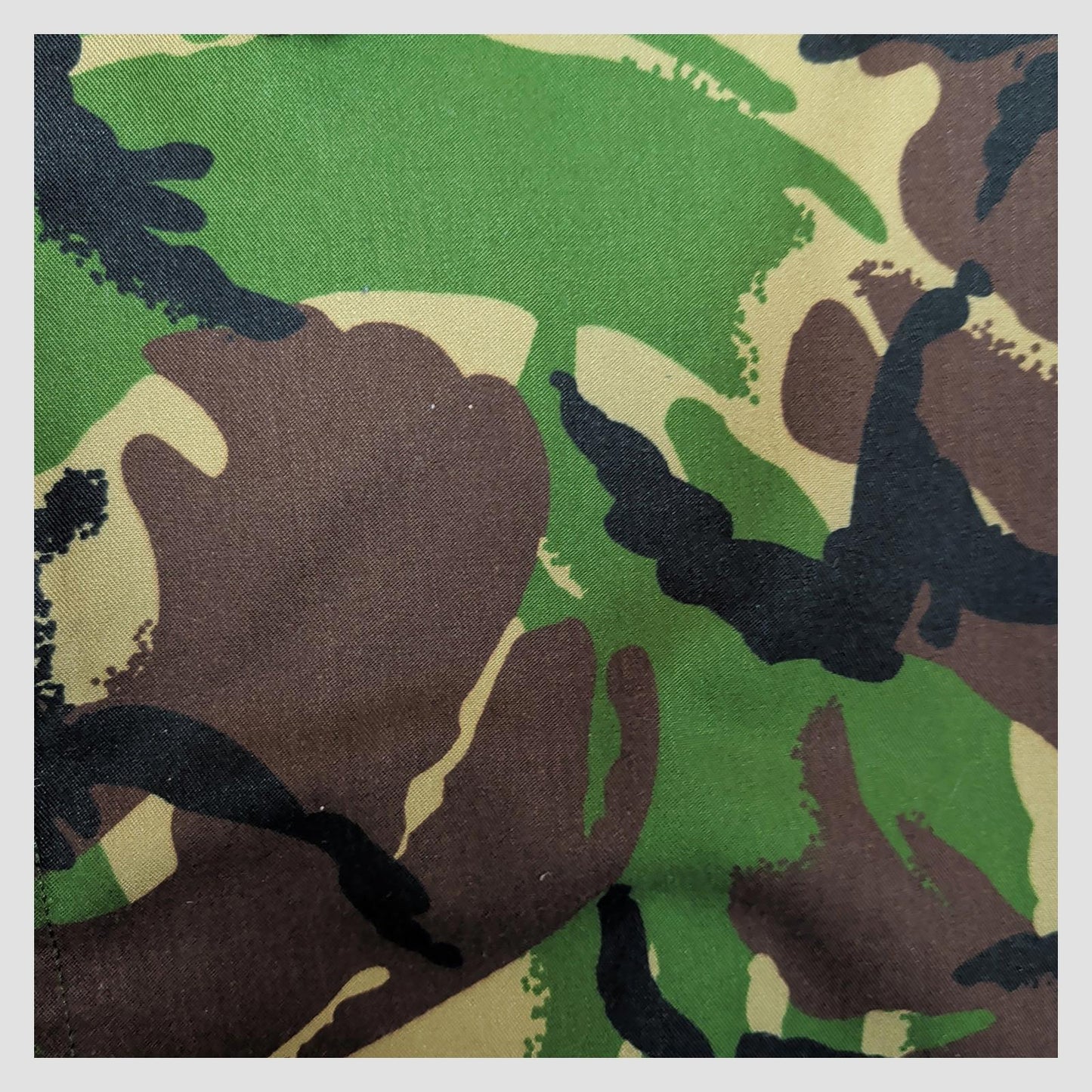 British Army Woodland DPM Lightweight Combat Jacket Union Flag 180/96 Large by military surplus – | RewearableUK