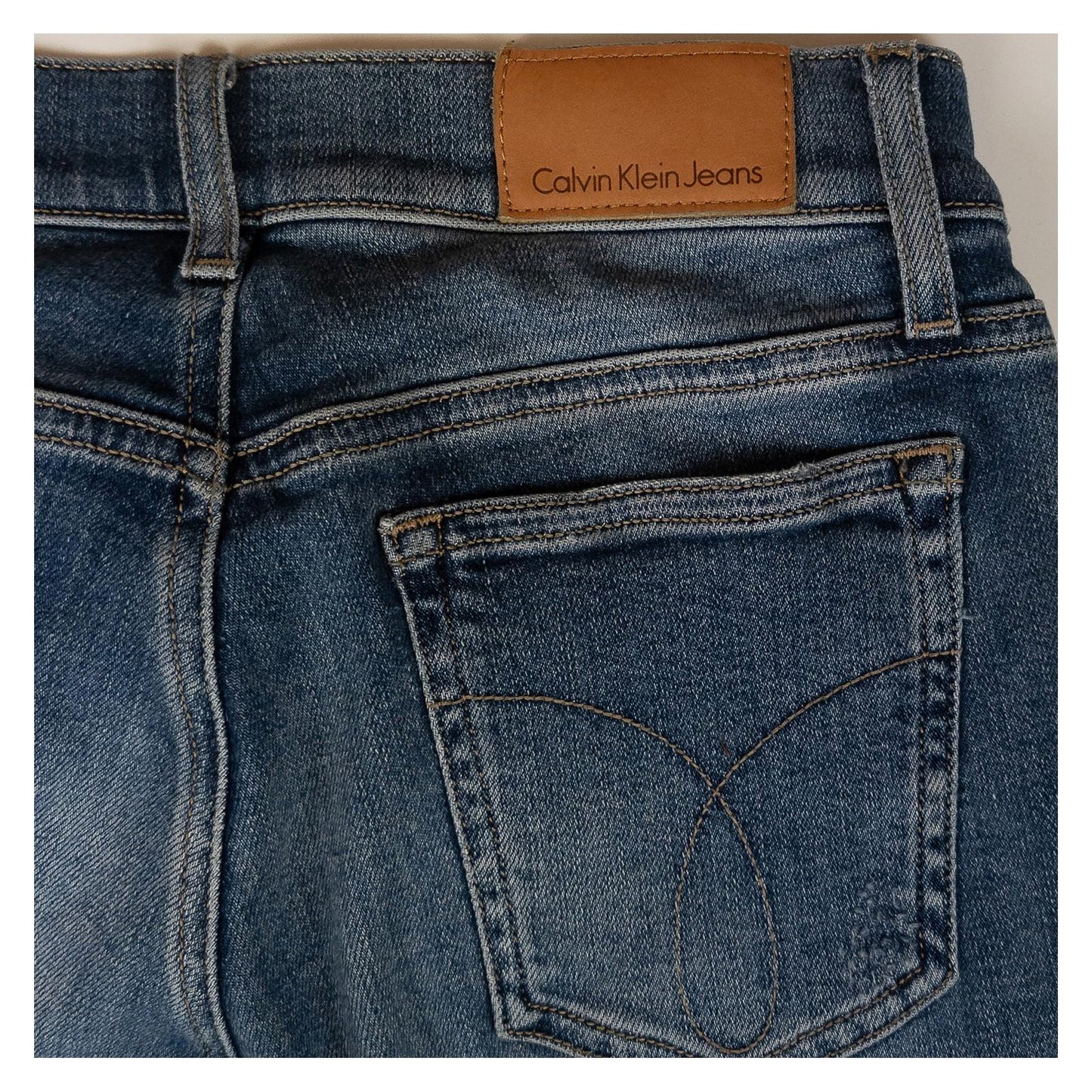Calvin Klein Jeans Women's Thermal Skinny Ankle W26 L30 Blue Ripped Distressed by Calvin Klein – | RewearableUK