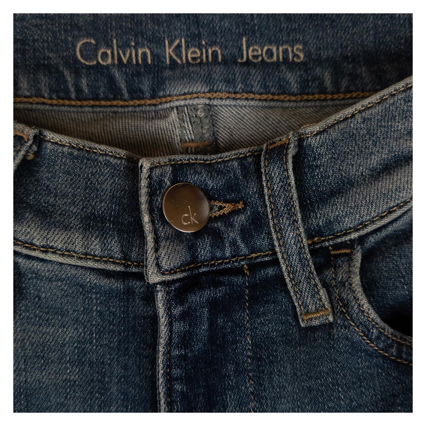 Calvin Klein Jeans Women's Thermal Skinny Ankle W26 L30 Blue Ripped Distressed by Calvin Klein – | RewearableUK