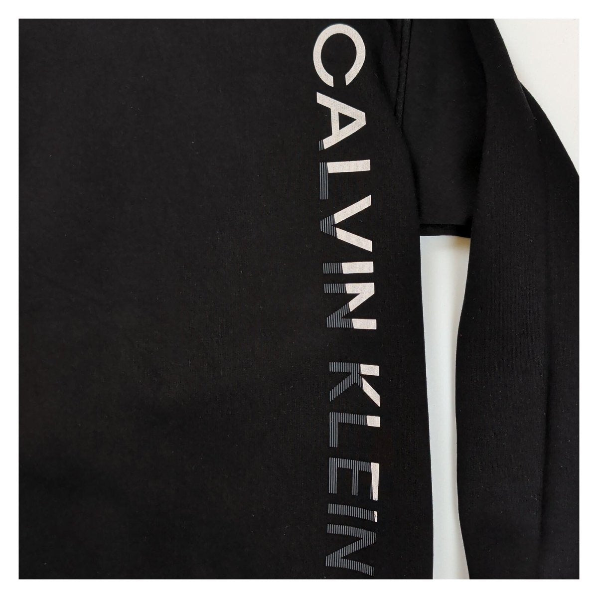 Calvin Klein Men's Hoodie Medium Black Logo Print – product photo 2 | RewearableUK