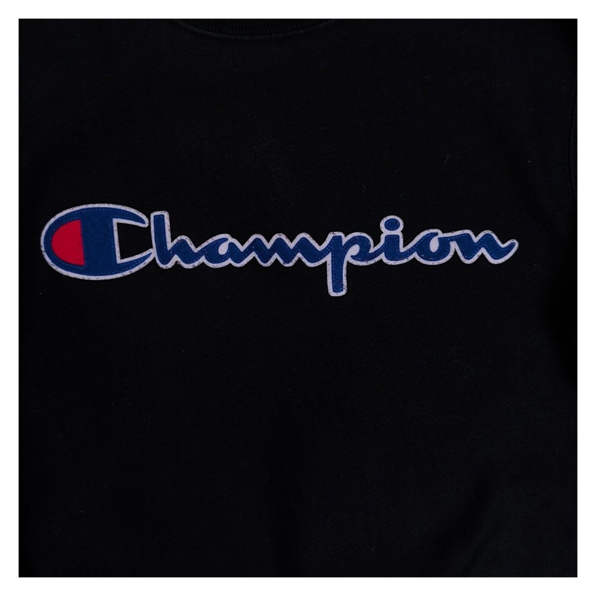 Champion Unisex Sweatshirt Small Black Embroidered Logo 82% Cotton 18% Polyester – product photo 7 | RewearableUK