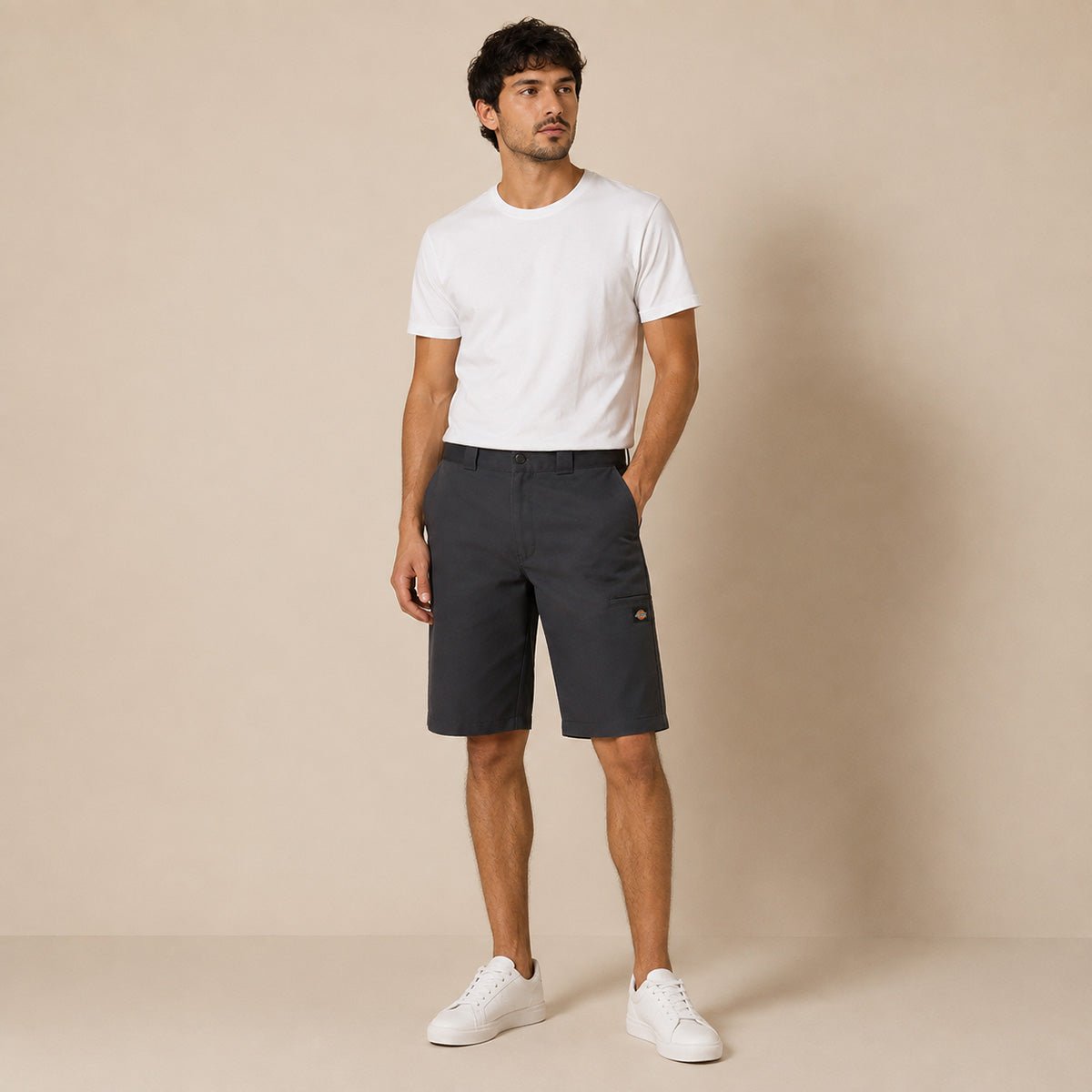 Dickies 13in Multi-Pocket Men's Work Shorts W36 Charcoal NWT – Workwear product photo 1 | RewearableUK