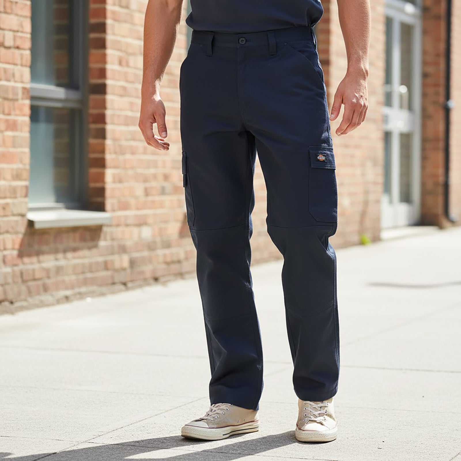 Dickies Everyday Cargo Work Trousers Knee Pad Navy | Men's W32 L32 NWT by Dickies – WORKWEAR | RewearableUK