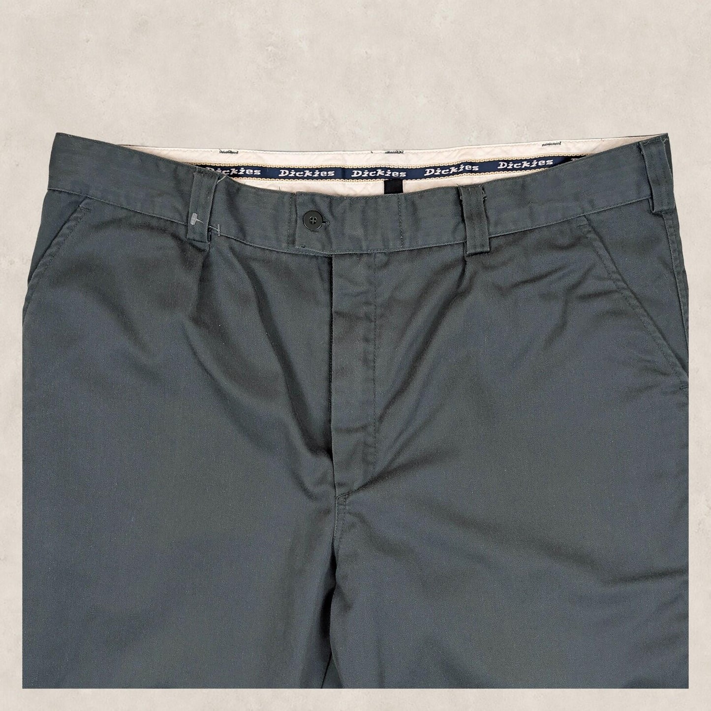 Dickies Mens Dark Grey Utility Work Pants Trousers Straight Fit Size UK 40R by Dickies – | RewearableUK