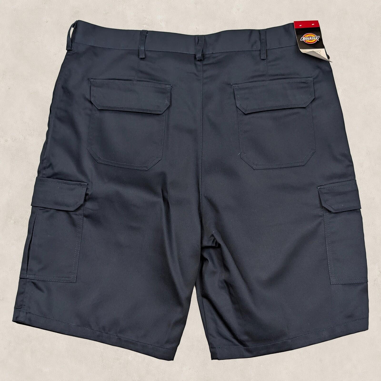 Dickies Mens Navy Blue WD834 Redhawk Utility Cargo Workwear Shorts Size UK 40 by Dickies – | RewearableUK
