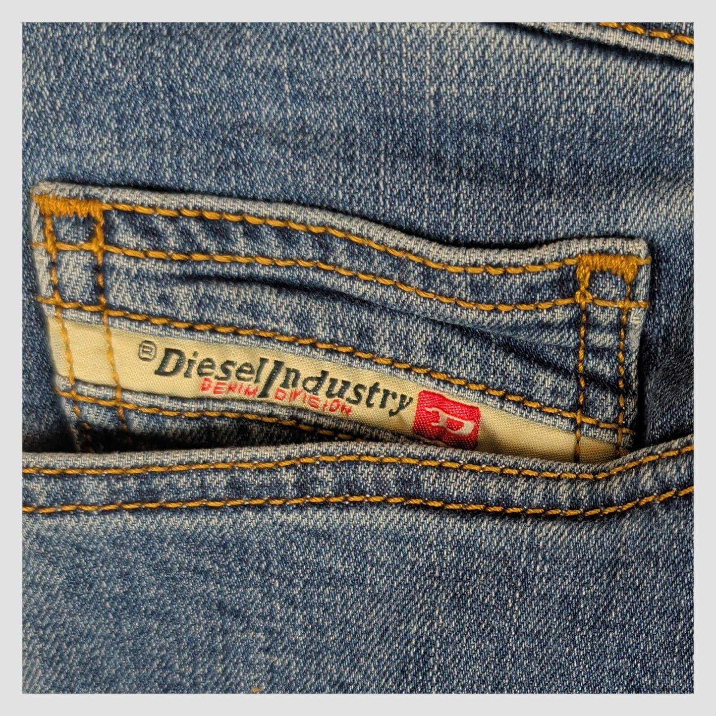 Diesel D Luster Mens Classic Blue Slim Fit Stretch Denim Jeans Size W30 L34 by DIESEL – | RewearableUK