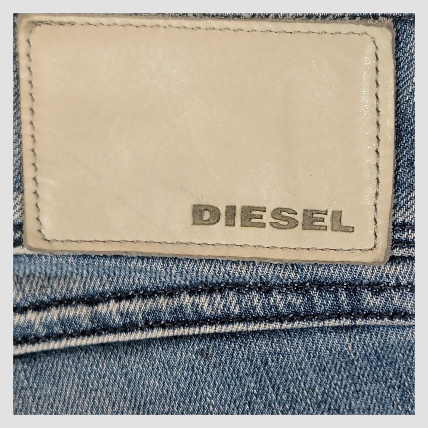 Diesel Hushy Womens Light Blue Stretch Skinny Jeans W31 L34 Stud Detail by DIESEL – JEANS | RewearableUK