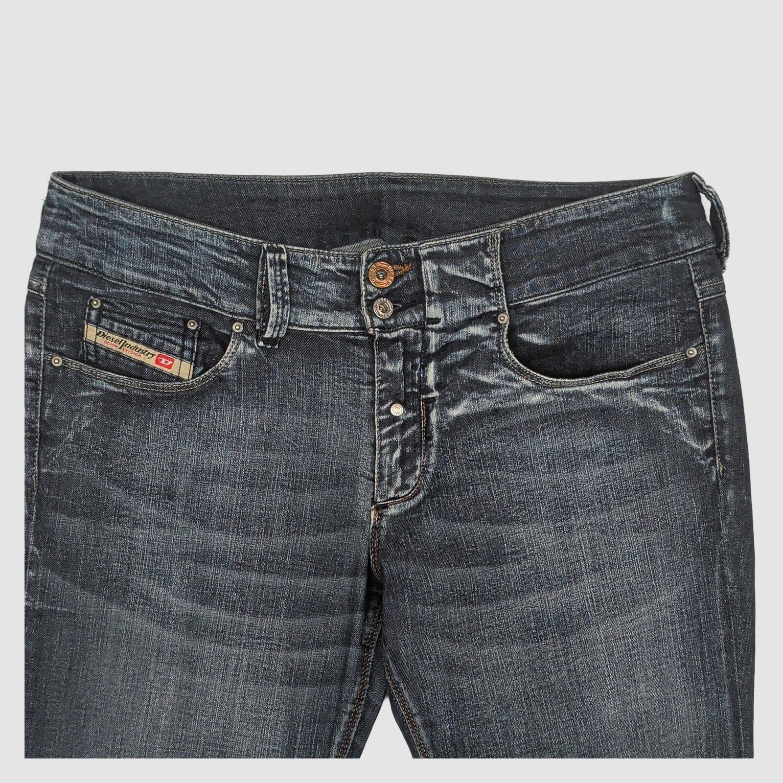 Diesel The Brave Women’s Blue Bootcut Flare Jeans W32 Made In Italy by DIESEL – JEANS | RewearableUK