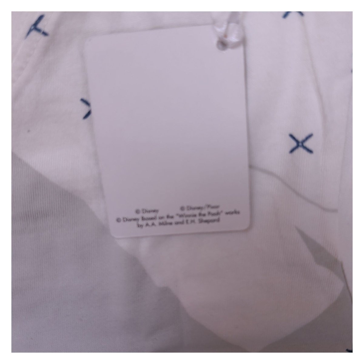 Disney Girls T-Shirt Medium White Mickey Mouse Donald Skiing Graphic – product photo 7 | RewearableUK