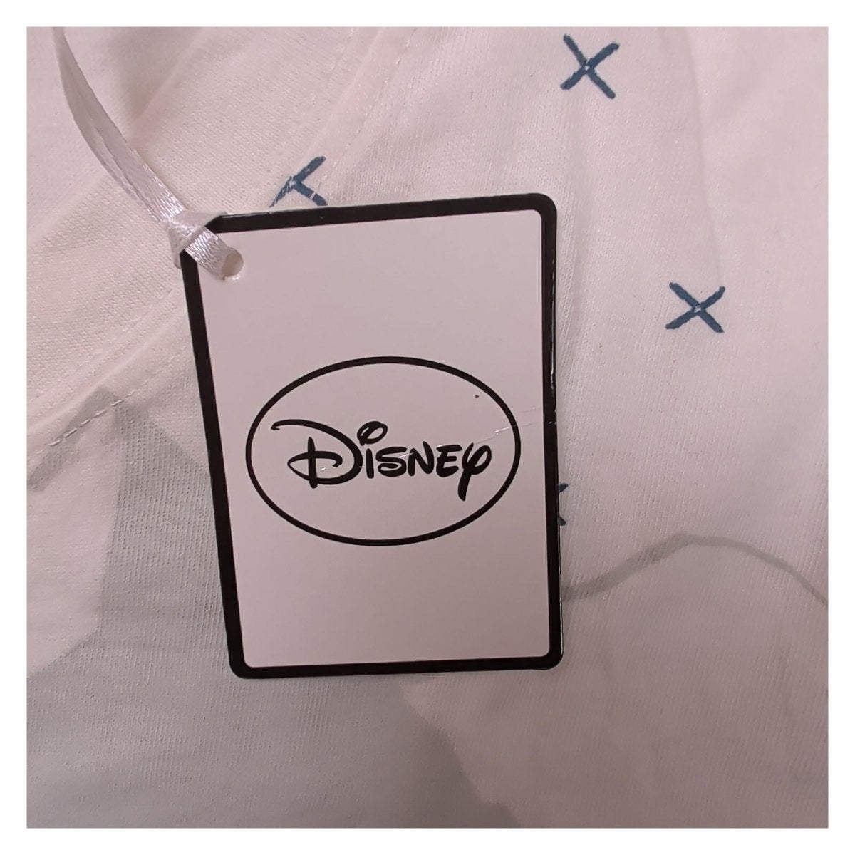 Disney Girls T-Shirt Medium White Mickey Mouse Donald Skiing Graphic – product photo 6 | RewearableUK