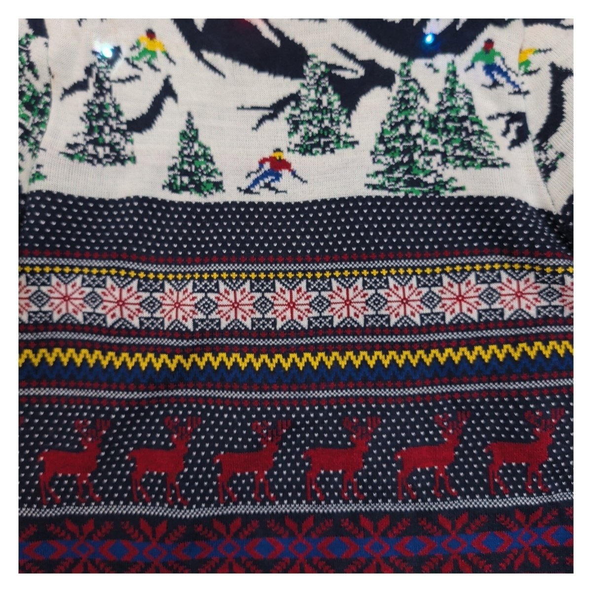 F&F Men's Light Up Christmas Jumper XS Navy Ski Fair Isle LED Xmas – product photo 6 | RewearableUK
