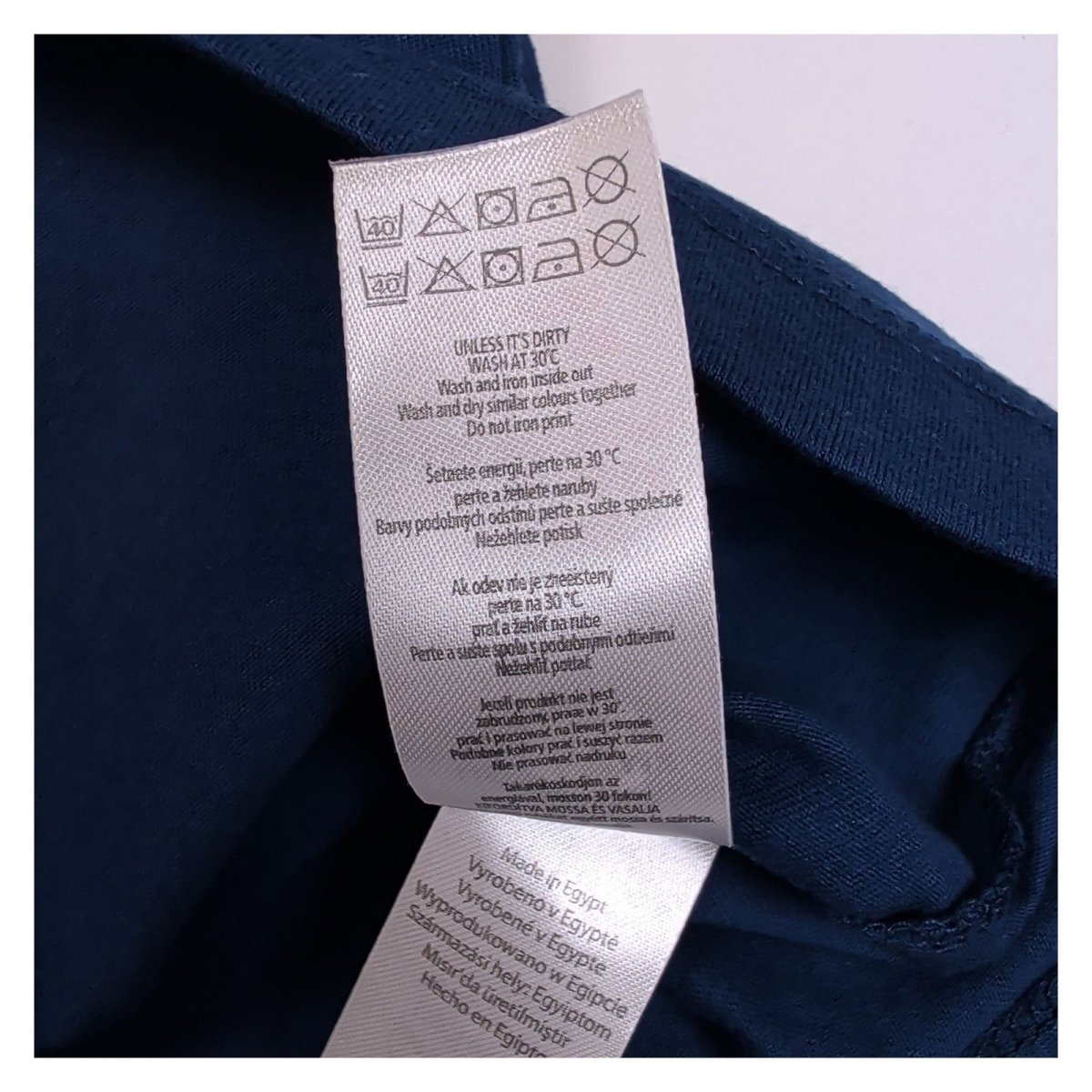 F&F Men's T-Shirt L Navy Raised By Elves ELF Graphic 100% Cotton – product photo 6 | RewearableUK