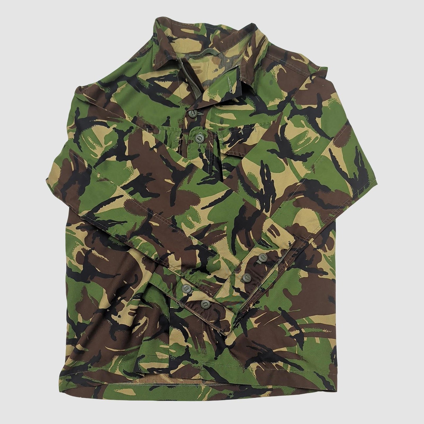 genuine british military dpm lightweight combat jacket camo size 170 / 104 by RewearableUK – | RewearableUK