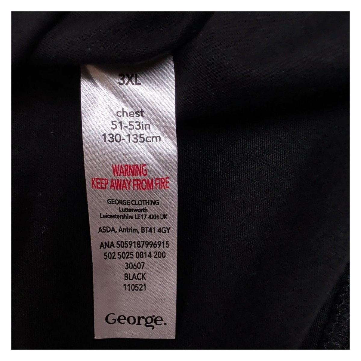 George Mens T-Shirt XXXL Black Santa Graphic 100% Cotton – product photo 5 | RewearableUK