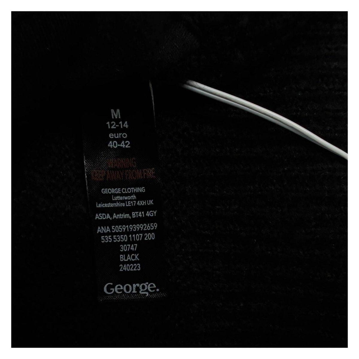 George Women's Light-Up Christmas Jumper M UK 12-14 Black Sequins New Without Tags – Christmas Jumper product photo 5 | RewearableUK