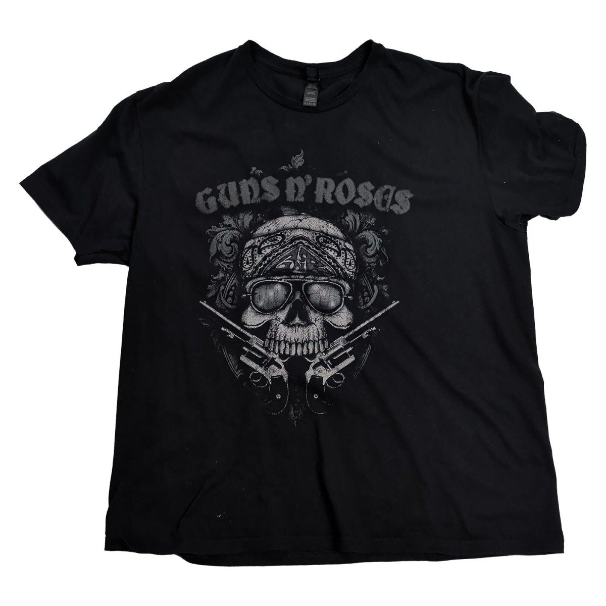 Guns N' Roses Bandana Skull T-Shirt XL Black Gildan Softstyle Rock Band Tee – product photo 1 | RewearableUK