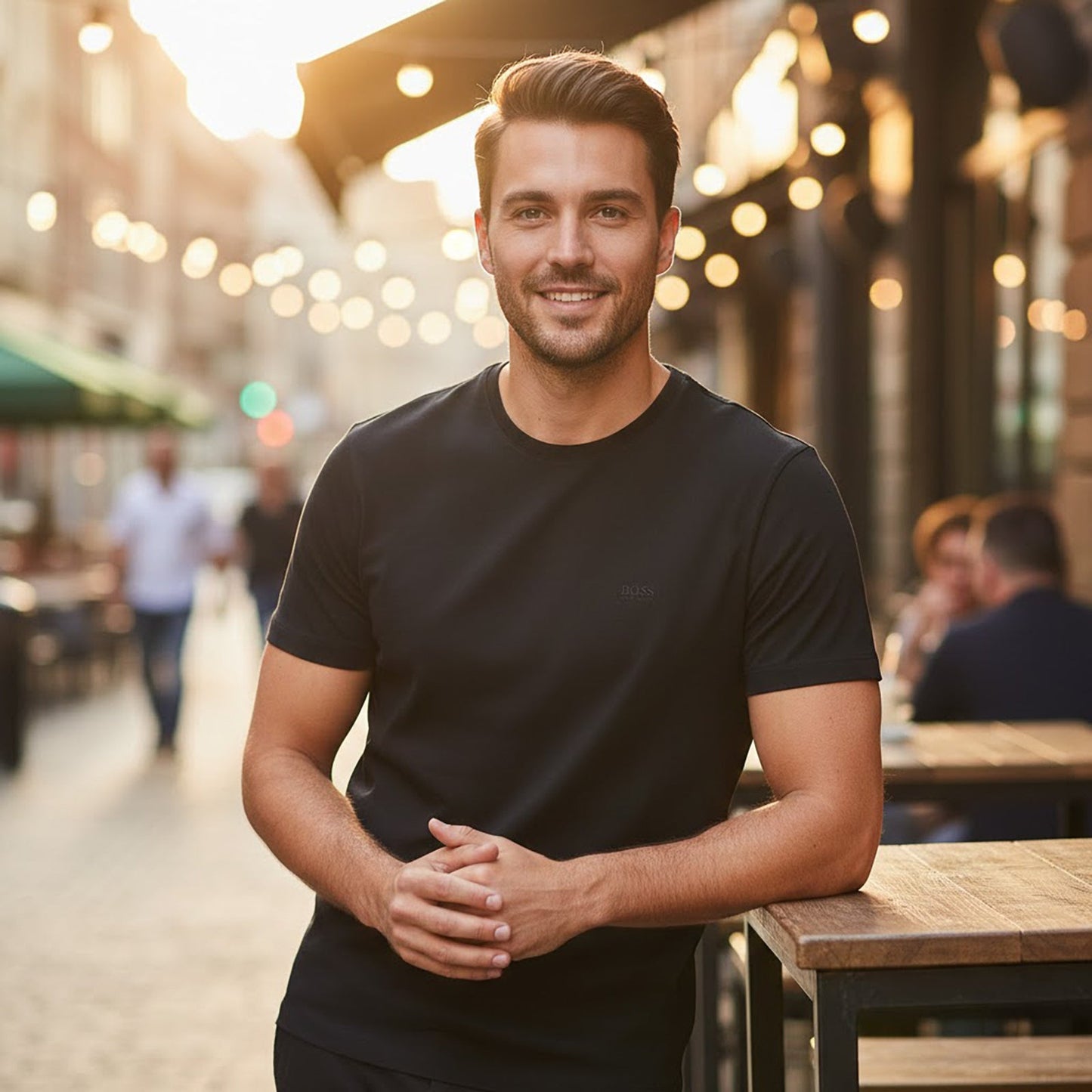 Hugo Boss Men's Black Cotton Short Sleeve T-Shirt Size L Casual Top Used by Hugo Boss – T-Shirts | RewearableUK