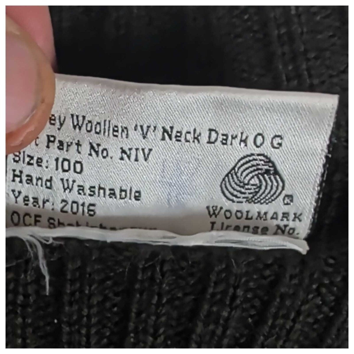 Indian Army Wool V-Neck Jumper 100cm Olive Green 2016 – product photo 4 | RewearableUK