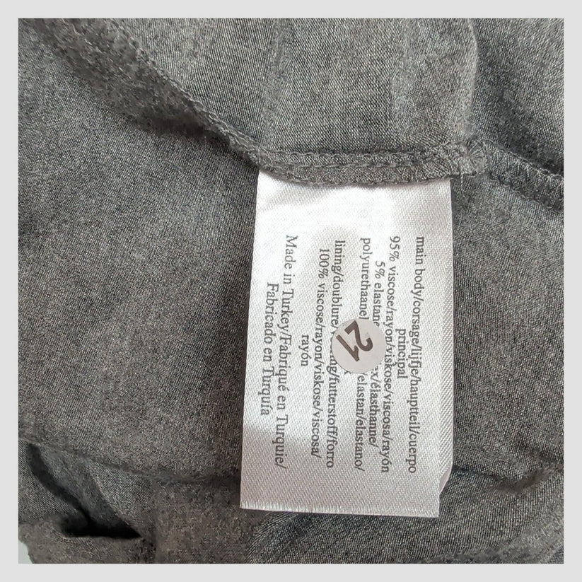 Laura Ashley Grey Polka Dot Dress UK 12 Knee Length V Neck Fitted by Laura Ashley – | RewearableUK