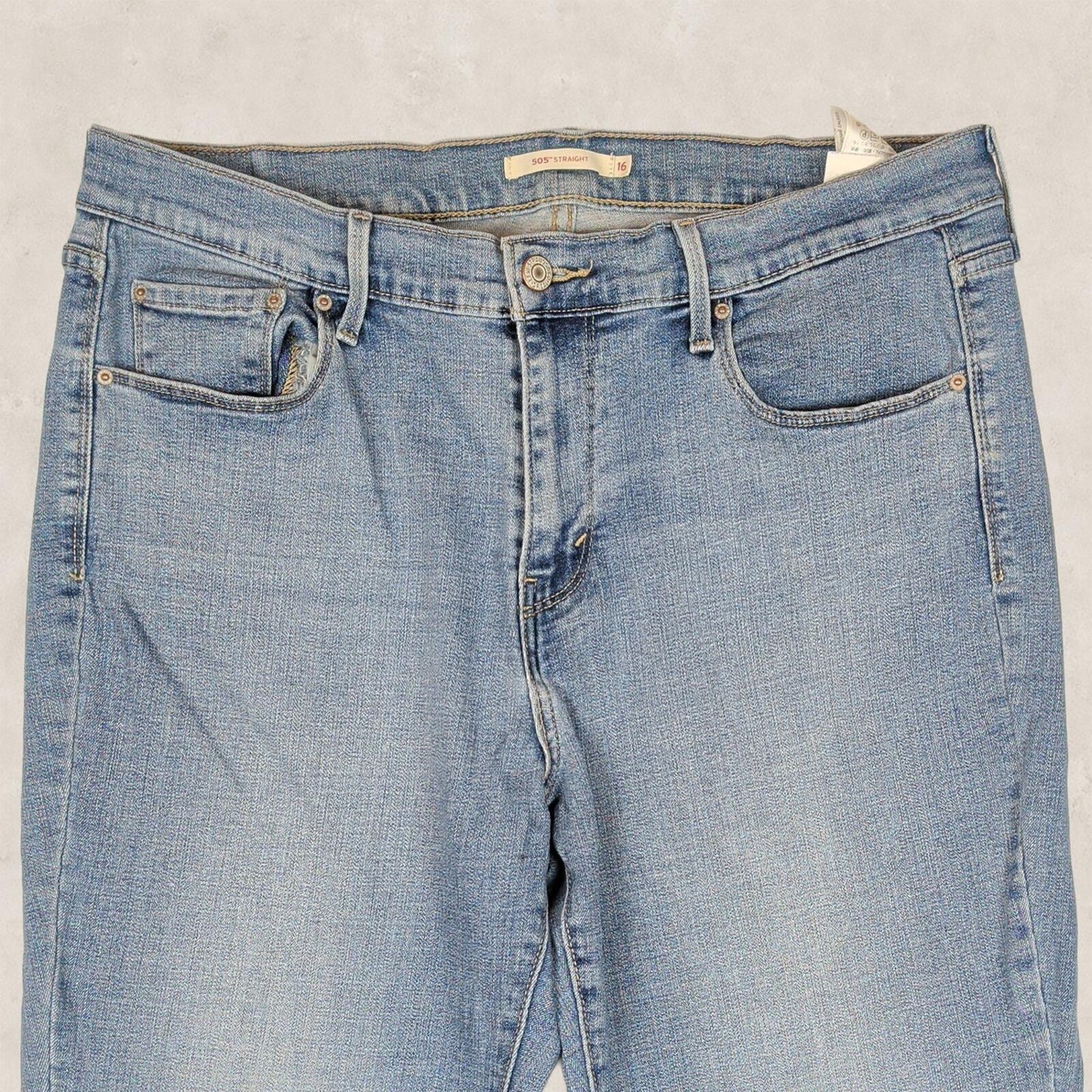 Levi’s 505 Straight Womens Light Wash Jeans W33 L30 Blue Denim Regular by Levi's – | RewearableUK