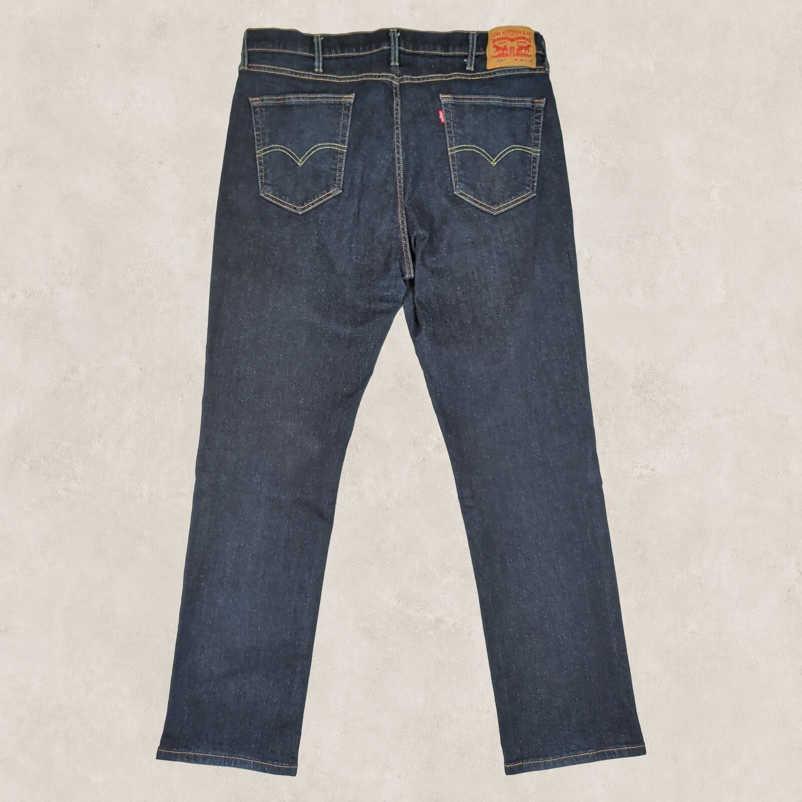 Levis 514 Mens Dark Blue Straight Fit Jeans W40 L32 by Levi's – | RewearableUK