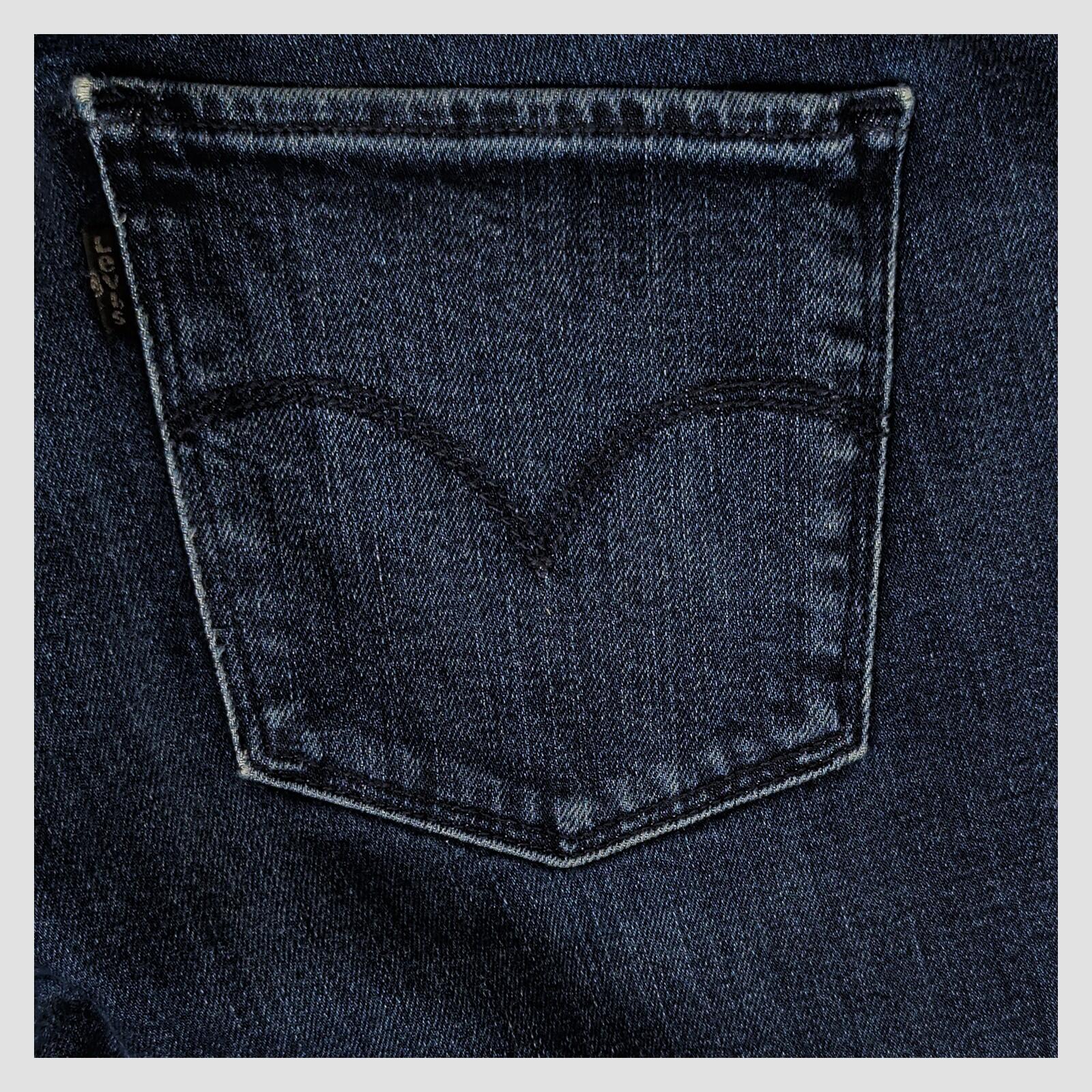 Levi’s 712 Womens Slim Jeans W30 L32 Dark Blue Stretch Denim by Levi's – | RewearableUK