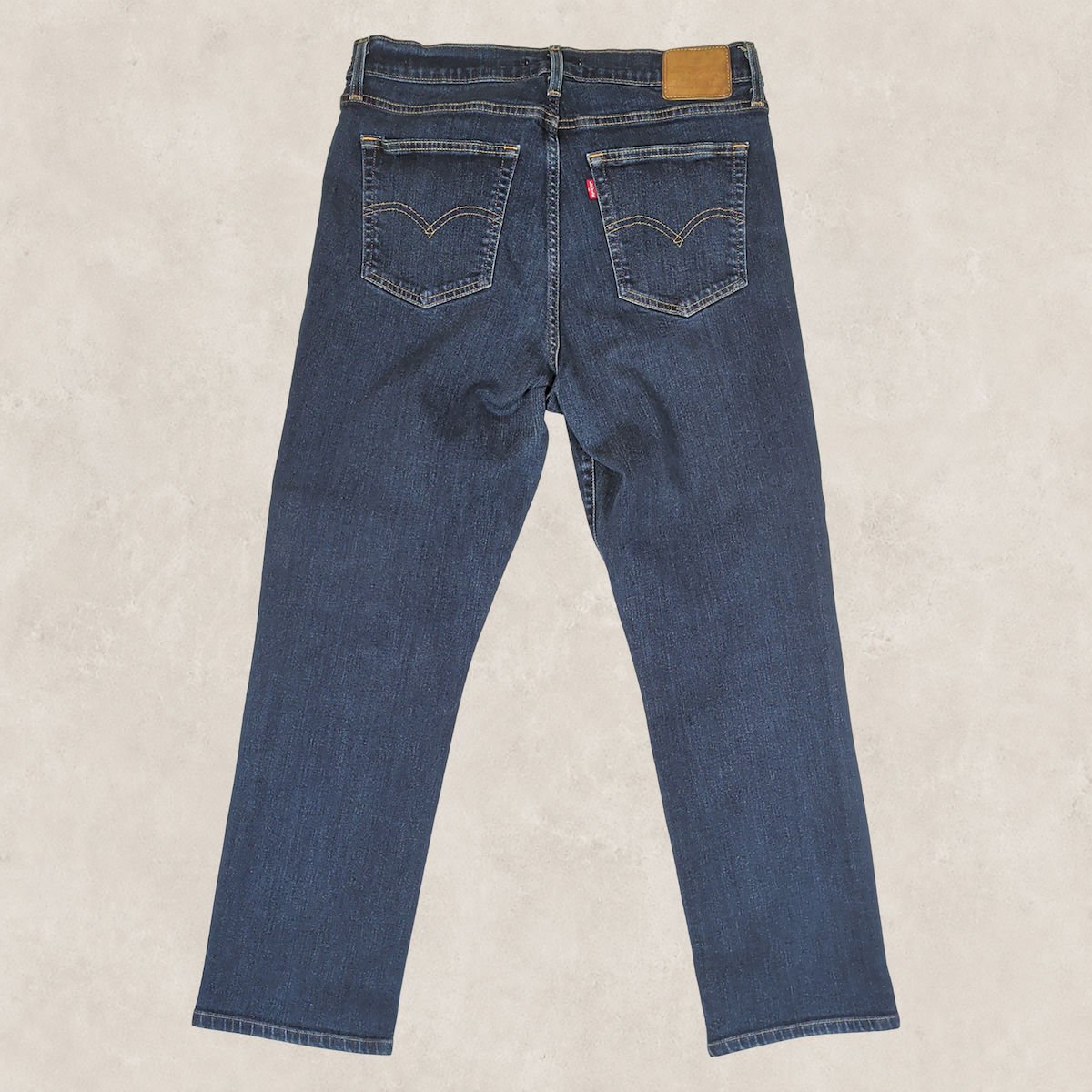 Levi's 724 High Rise Straight Jeans W32 L30 Dark Blue 26in Leg – Jeans product photo 3 | RewearableUK