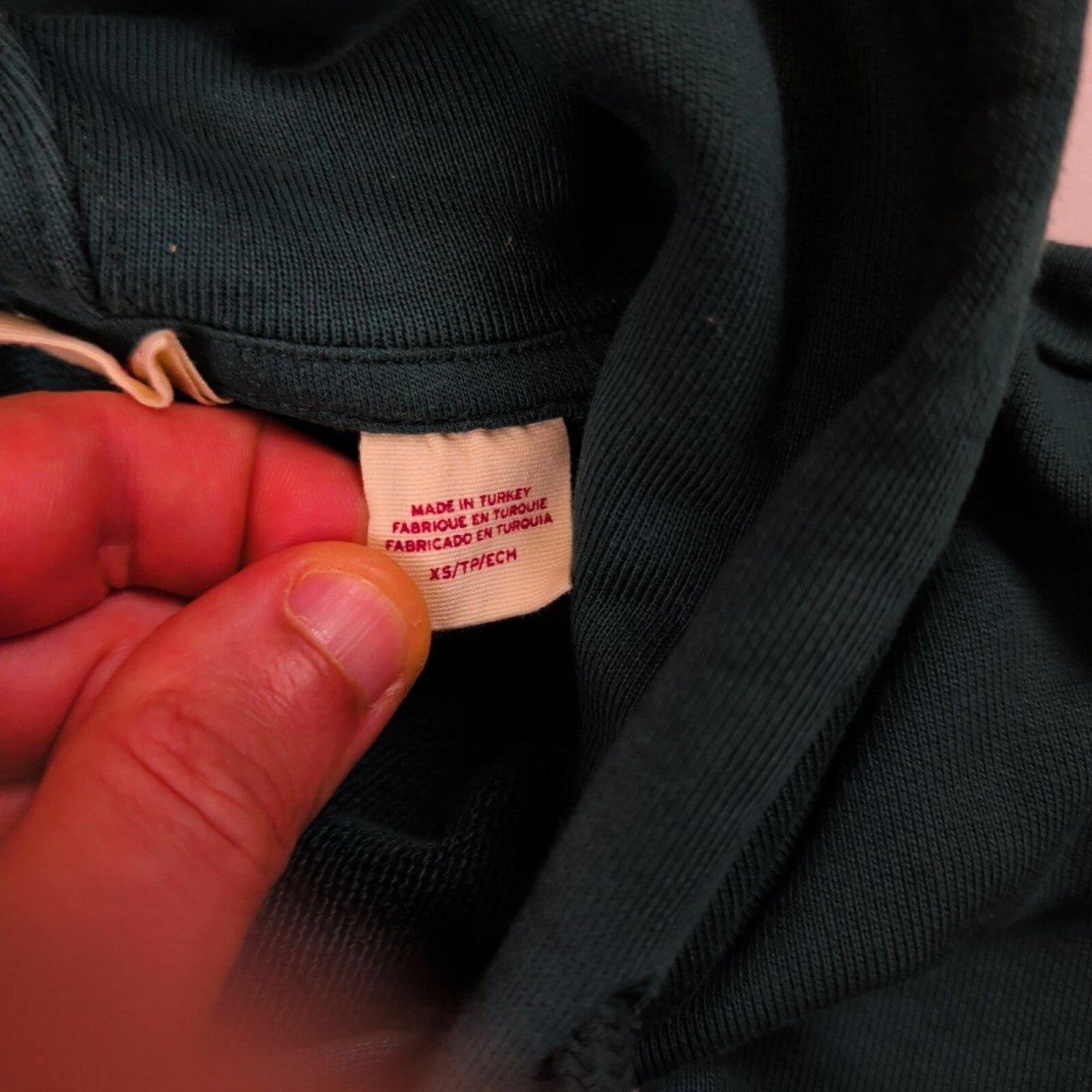 Levi's Men's Graphic Hoodie XS Dark Green – product photo 7 | RewearableUK