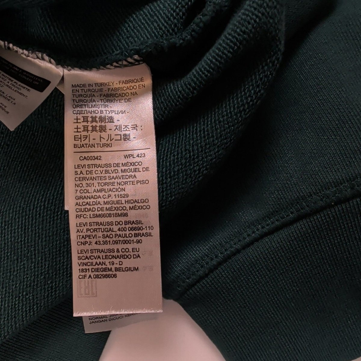 Levi's Men's Graphic Hoodie XS Dark Green – product photo 3 | RewearableUK