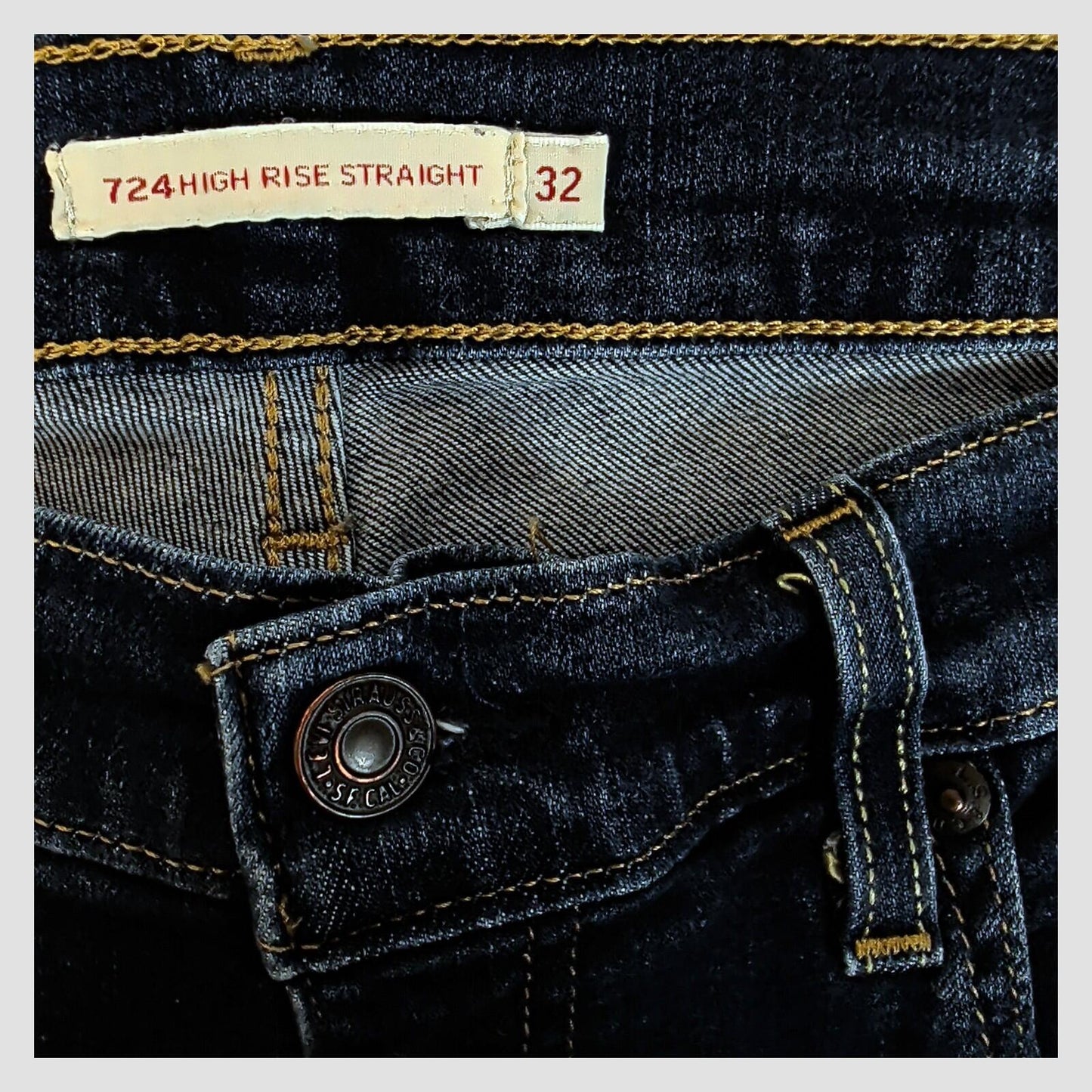 Levi’s Premium 724 High Rise Straight Jeans W32 L30 Dark Blue Stretch Denim by Levi's – | RewearableUK