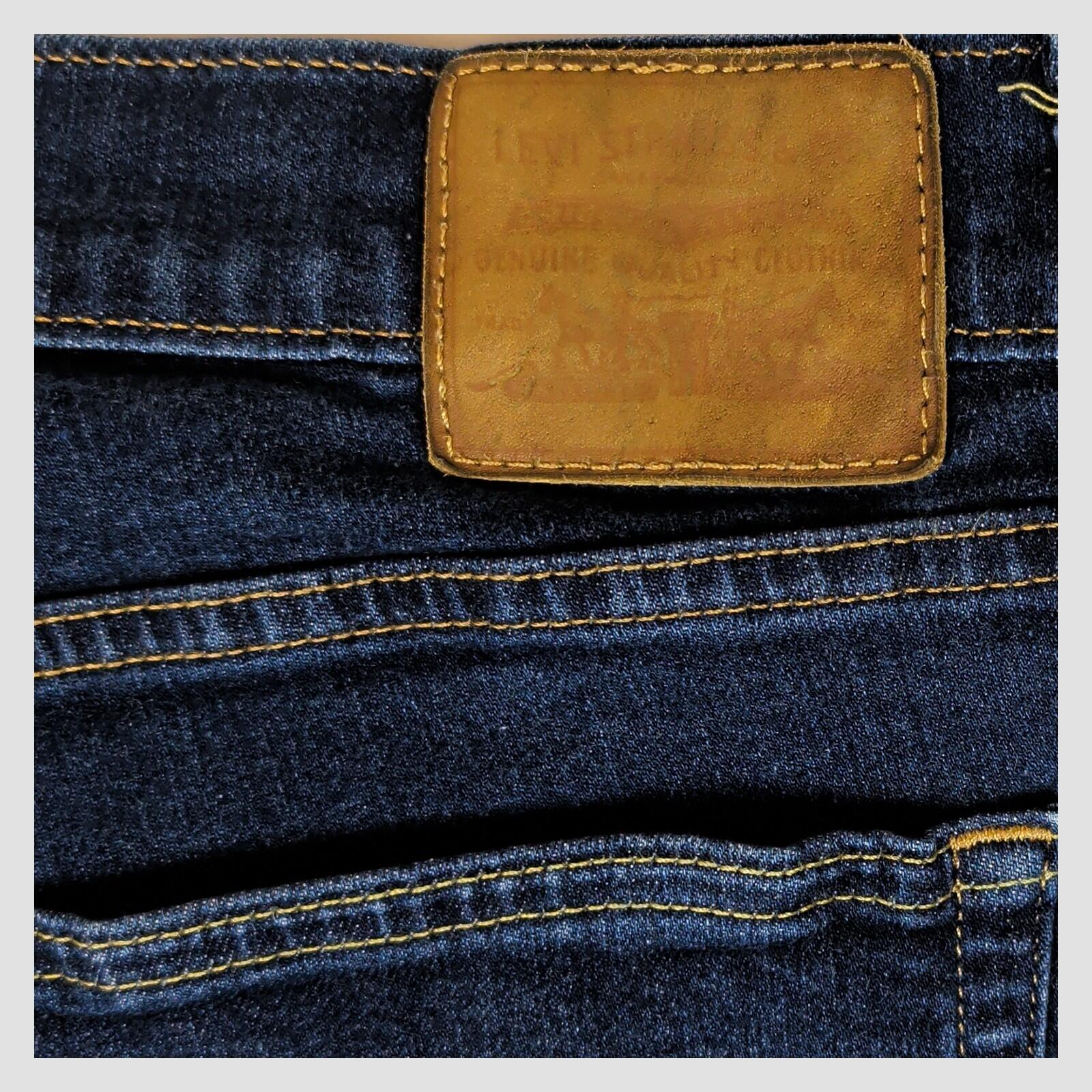 Levi’s Premium 724 High Rise Straight Jeans W32 L30 Dark Blue Stretch Denim by Levi's – | RewearableUK