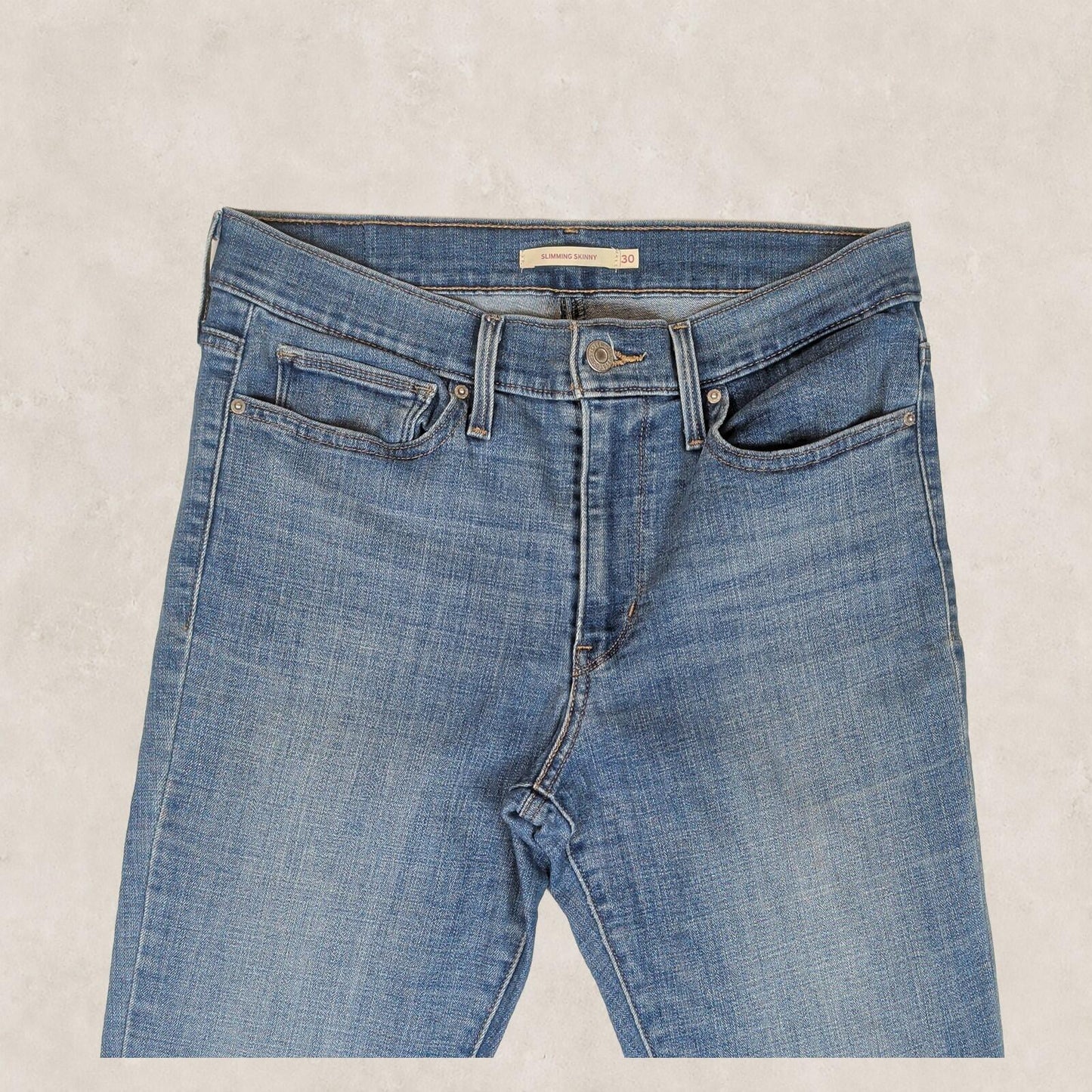 Levi’s Womens Slimming Skinny Jeans W30 L32 Blue Stretch Denim by Levi's – | RewearableUK