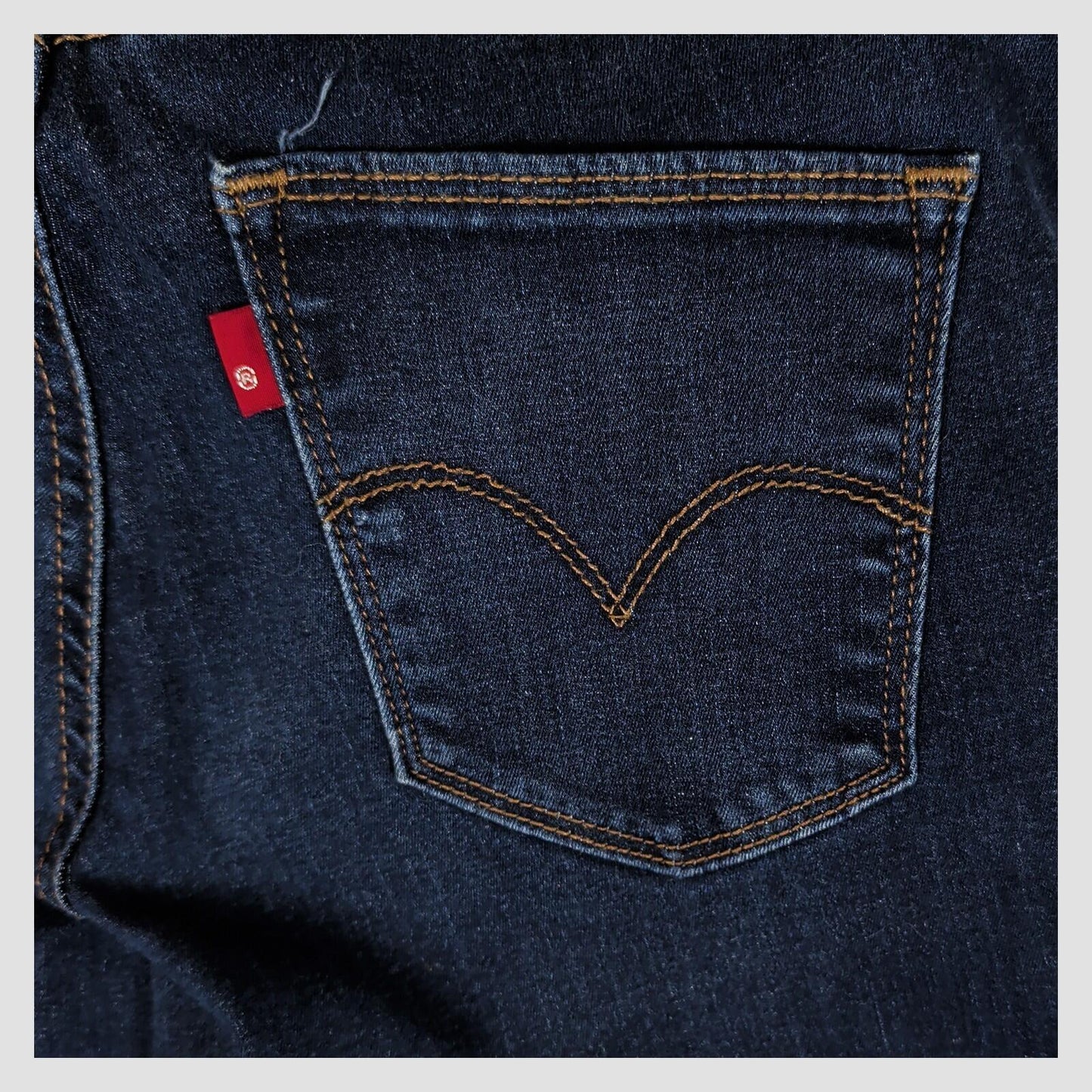 Levi’s Womens Slimming Super Skinny Jeans W27 L32 Dark Blue Denim by Levi's – | RewearableUK